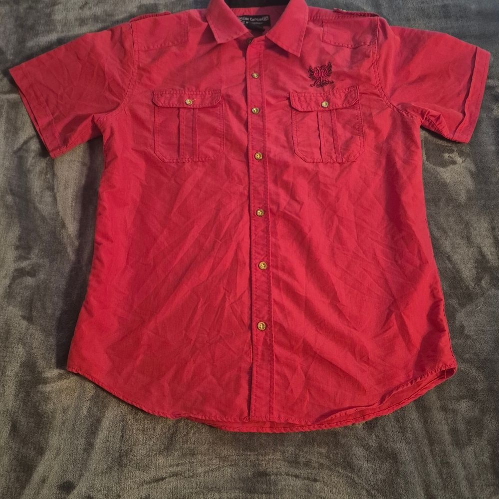 Blac Lacque Red Button-Up Shirt – Short Sleeve – Size Medium Men